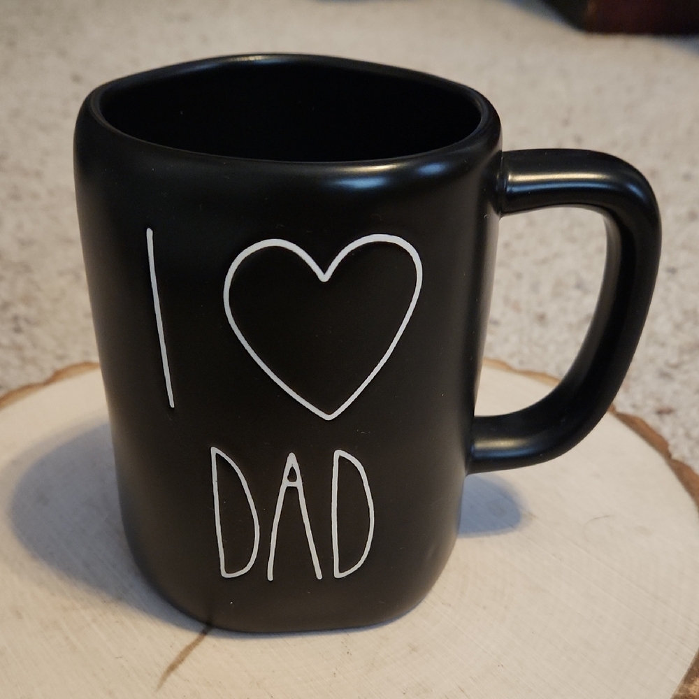 Rae Dunn Artisan Collection By Magenta I Love Dad Mug